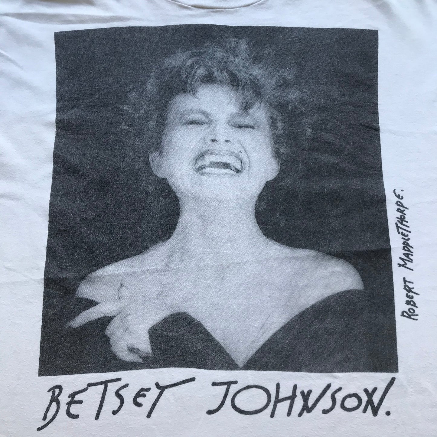 90s Betsey Johnson T-shirt